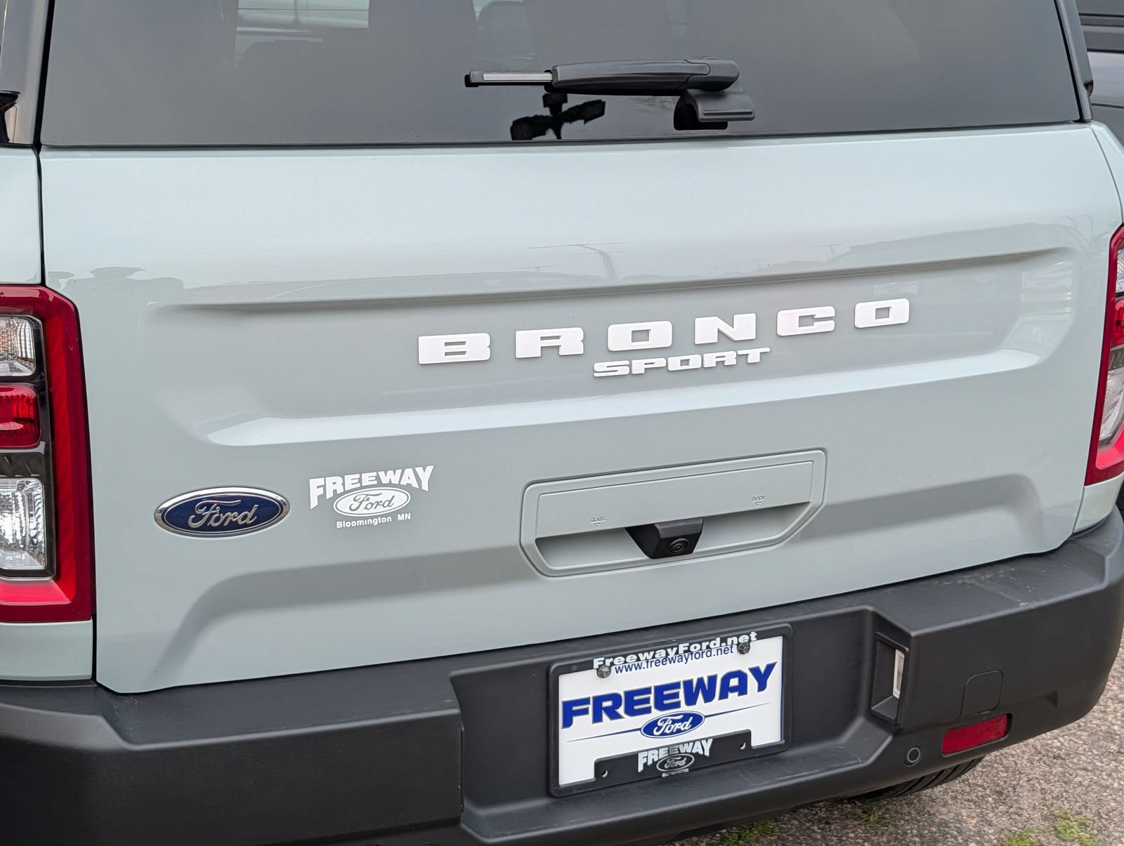 Certified 2023 Ford Bronco Sport Outer Banks w/ Topo Graphic Package AWD/4WD image 13