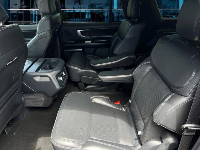 Certified 2025 Ford Expedition Max Platinum w/ Stealth Performance Package AWD/4WD image 13
