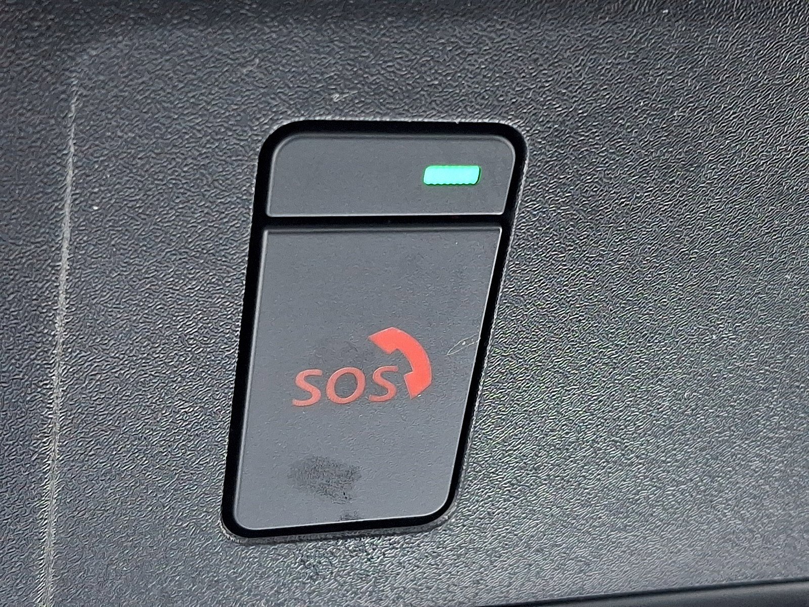 Used 2025 Nissan Altima 2.5 SV FWD image 23