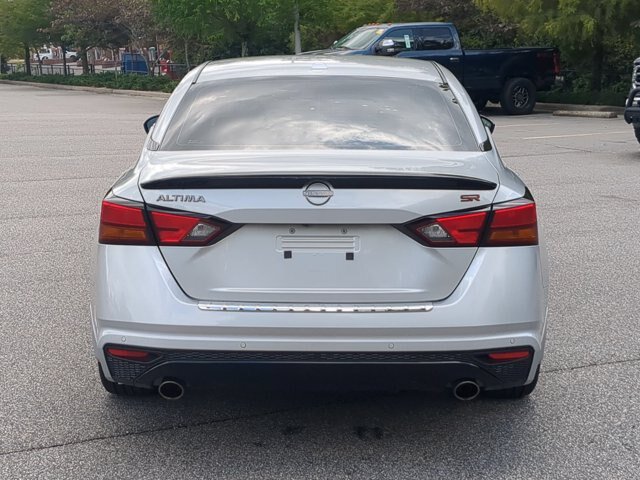 Used 2023 Nissan Altima 2.5 SR w/ SR Premium Package FWD image 5
