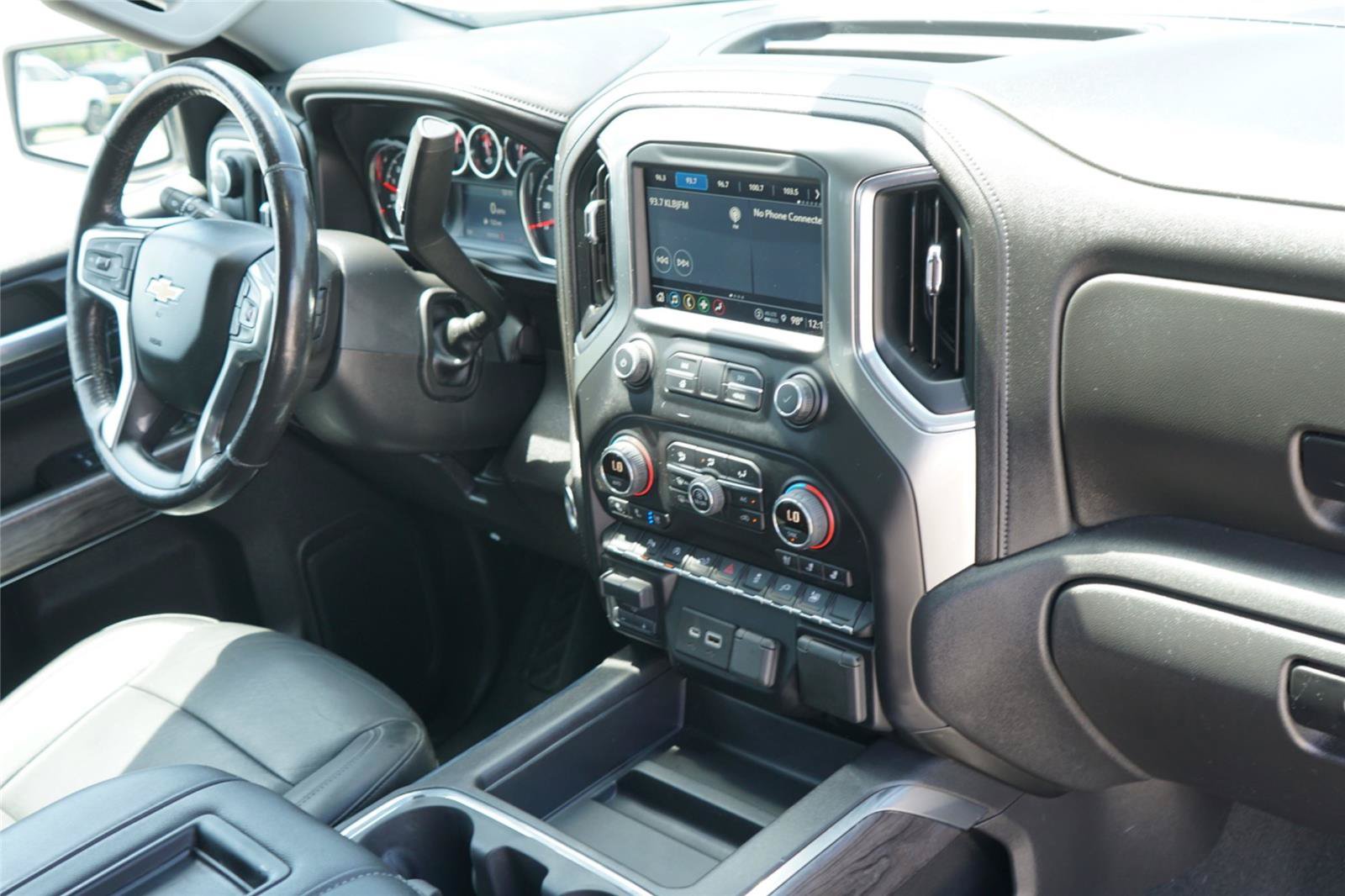 Used 2021 Chevrolet Silverado 1500 LTZ RWD image 27