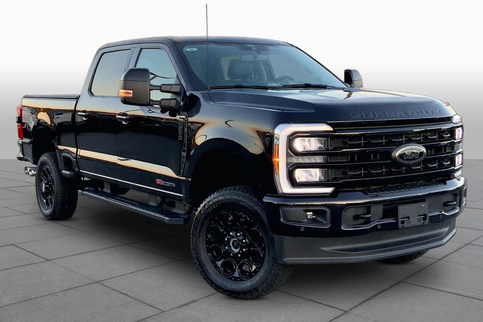 Certified 2024 Ford F250 Lariat w/ Lariat Ultimate Package AWD/4WD image 3