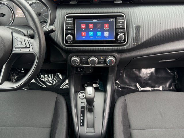 Used 2024 Nissan Kicks S FWD image 28