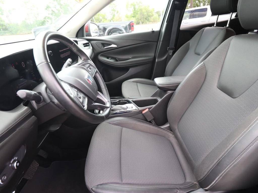 Used 2024 Buick Encore GX Preferred image 8