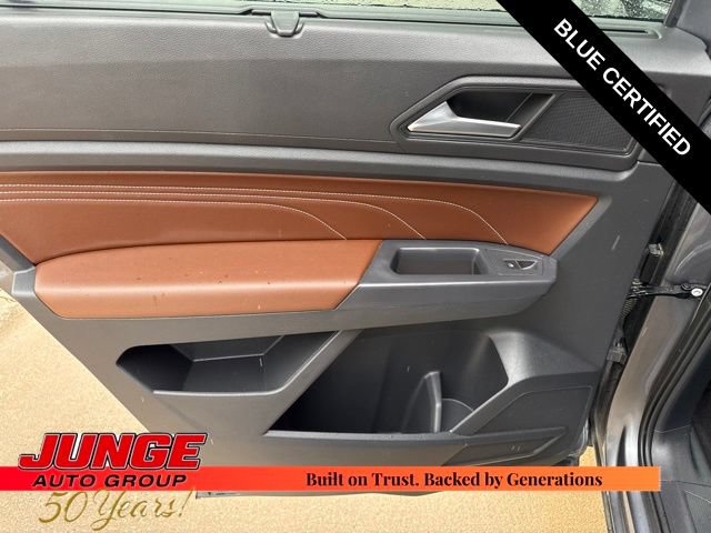 Used 2021 Volkswagen Atlas SE w/ Panoramic Sunroof Package AWD/4WD image 12