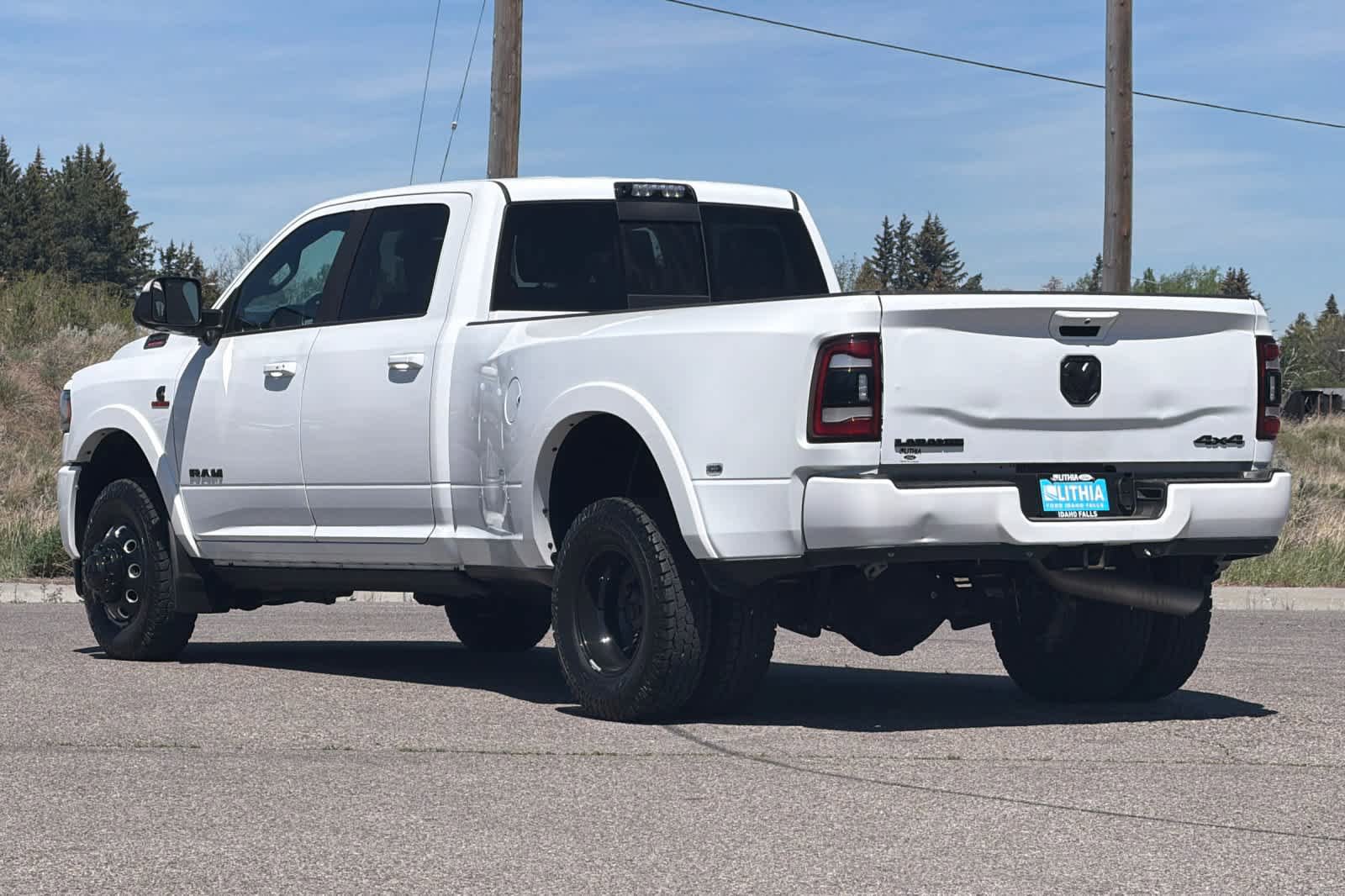 Used 2020 RAM 3500 Laramie AWD/4WD image 6