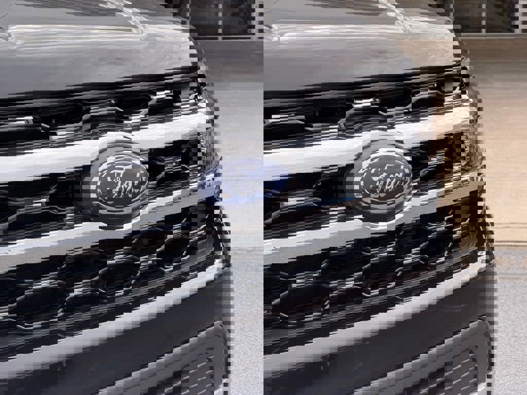 Certified 2024 Ford Expedition Limited image 12