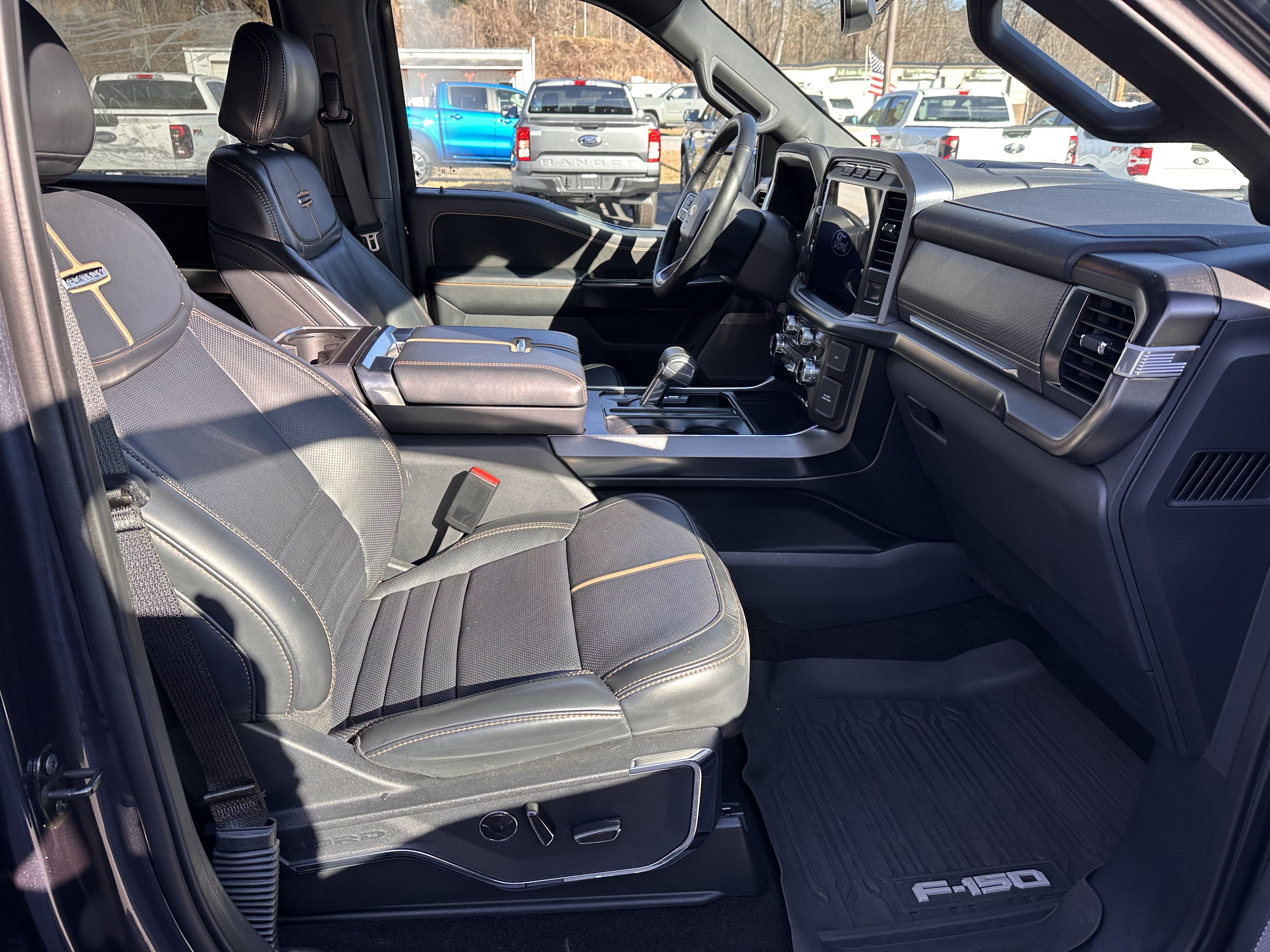 Certified 2022 Ford F150 Platinum w/ Trailer Tow Package AWD/4WD image 16