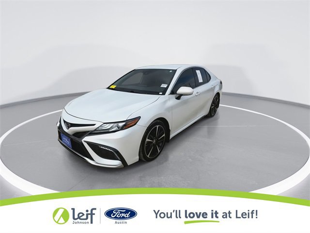 Used 2023 Toyota Camry XSE image 11