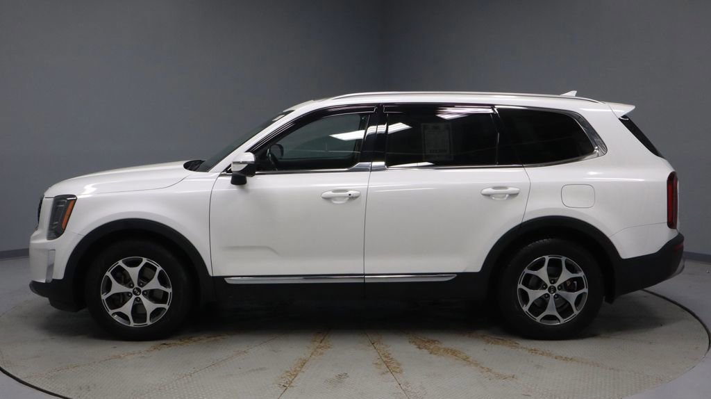 Used 2020 Kia Telluride EX image 2