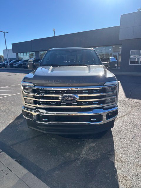Certified 2023 Ford F250 Lariat w/ Lariat Ultimate Package AWD/4WD image 7