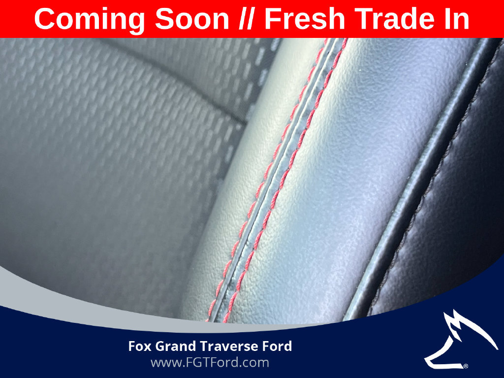 Certified 2025 Ford Escape ST-Line Select AWD/4WD image 13