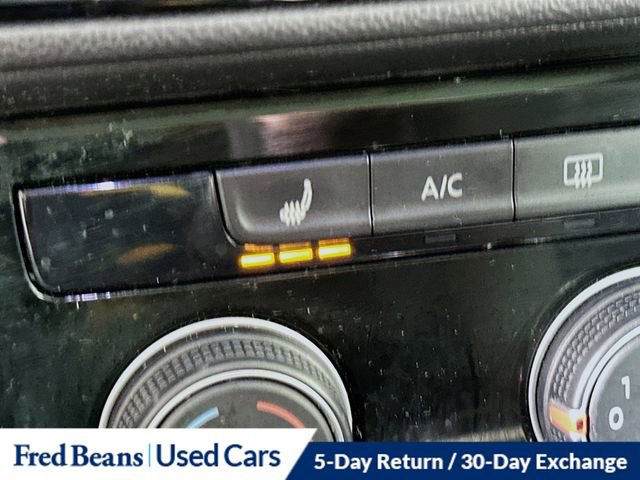 Used 2023 Volkswagen Taos SE w/ Panoramic Sunroof Package AWD/4WD image 22