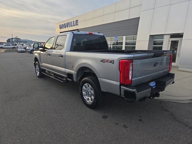 Certified 2024 Ford F250 XLT image 3