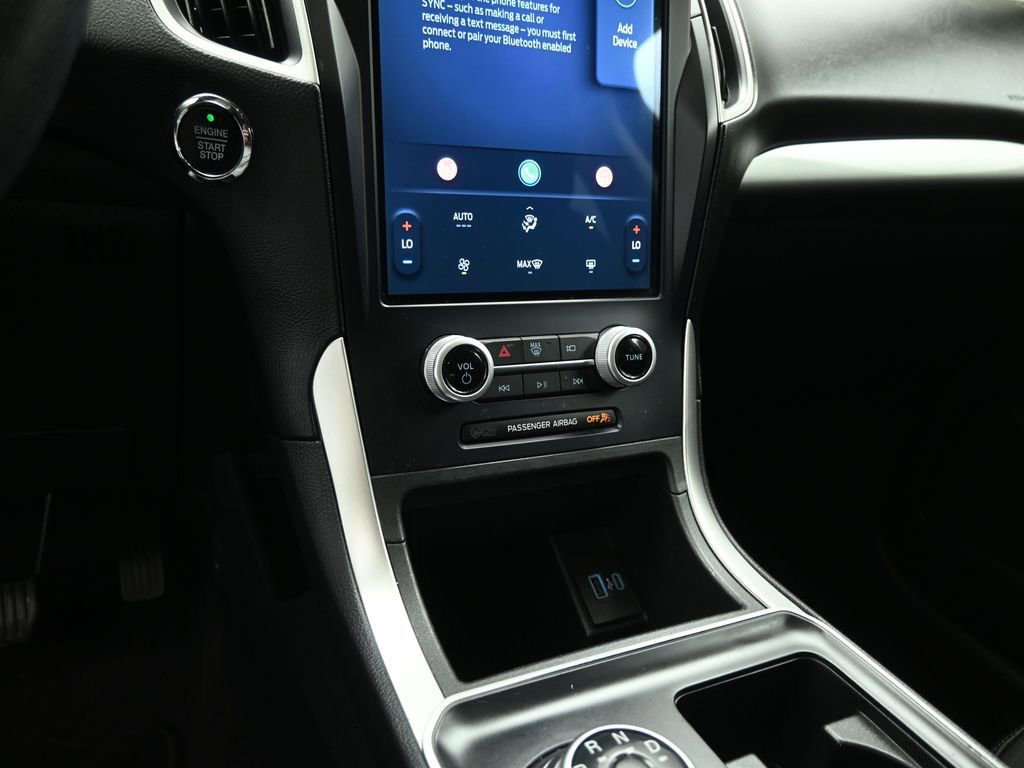 Certified 2023 Ford Edge SE w/ Black Appearance Package image 42