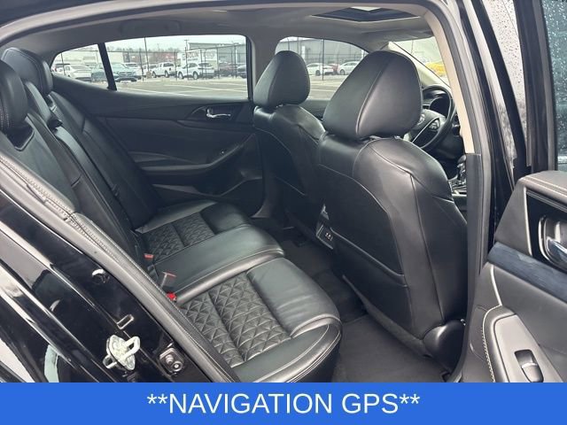 Used 2020 Nissan Maxima Platinum w/ Sport Mat Group image 13