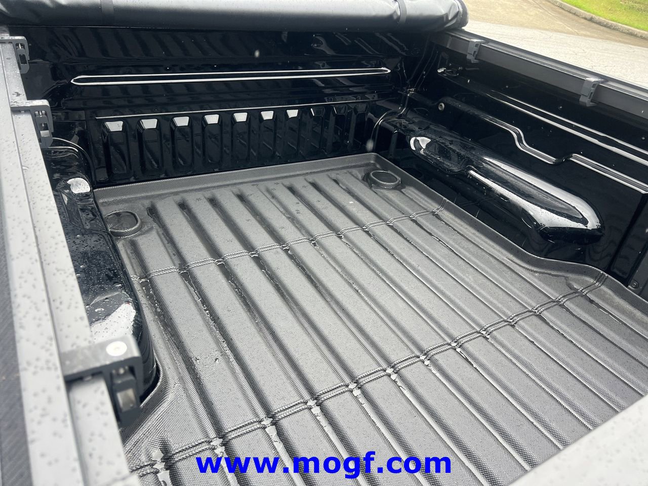 Certified 2024 Ford Maverick XL FWD image 21