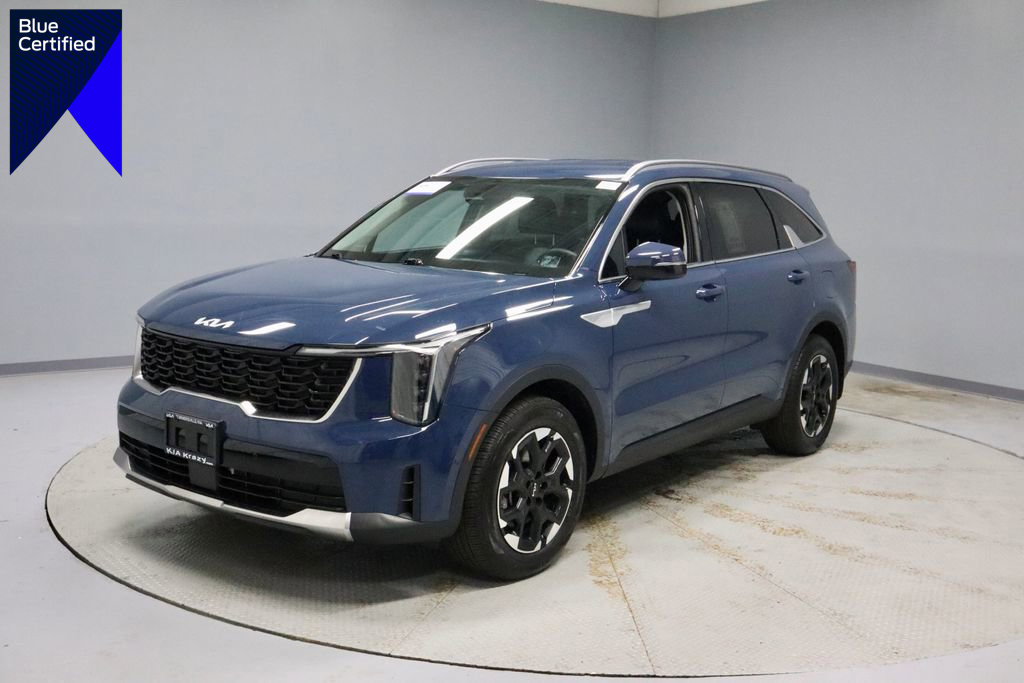 Used 2025 Kia Sorento S FWD image 1