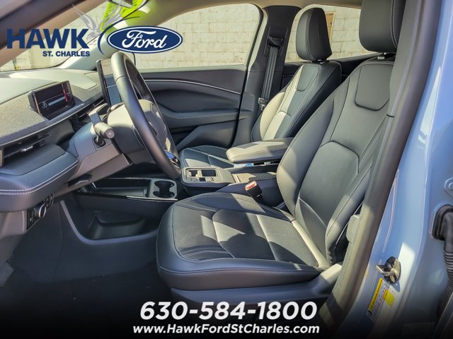 Certified 2025 Ford Mustang Mach-E Premium AWD/4WD image 8