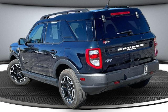 Certified 2023 Ford Bronco Sport Outer Banks w/ Tech Package AWD/4WD image 4