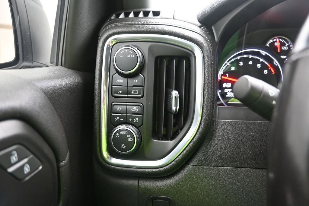 Used 2020 Chevrolet Silverado 1500 RST w/ All-Star Edition AWD/4WD image 17