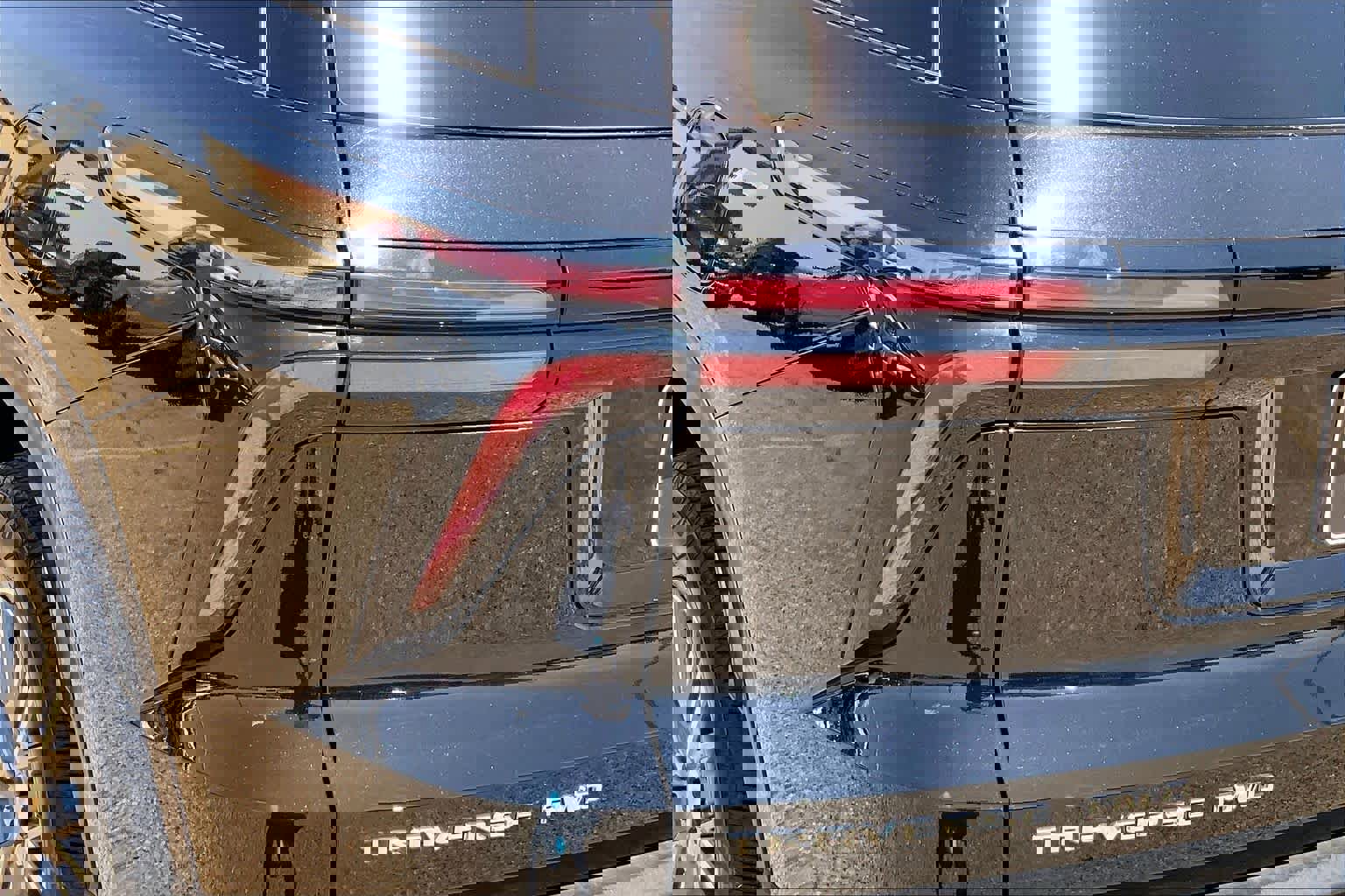 Used 2025 Chevrolet Traverse LT image 29