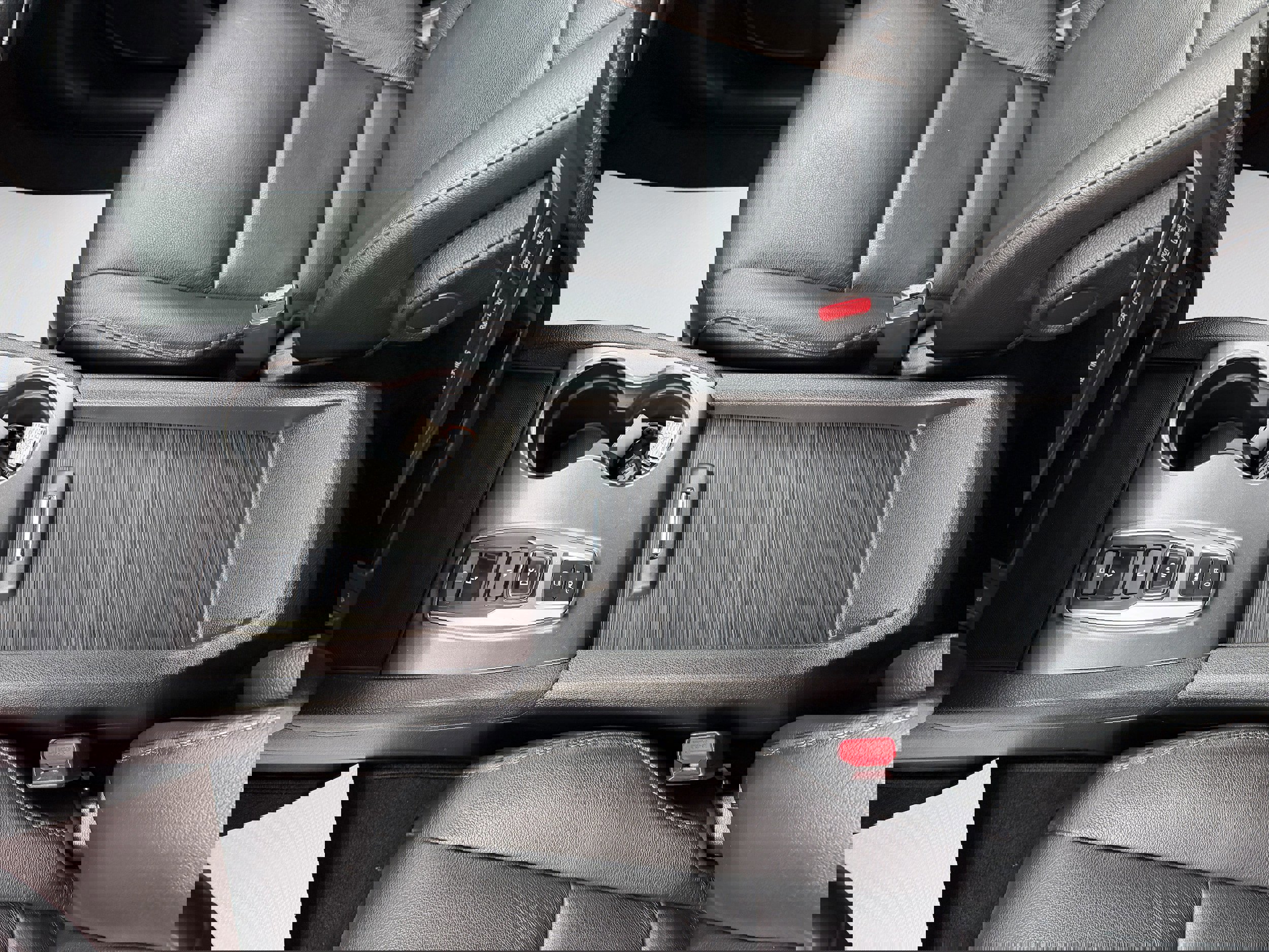 Used 2021 Honda Pilot EX-L image 17