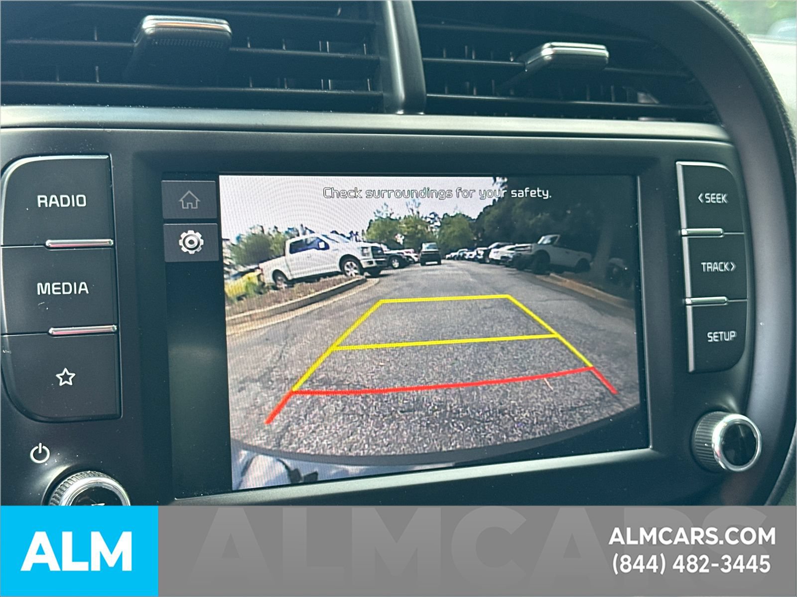 Used 2025 Kia Soul LX w/ LX Technology Package FWD image 32