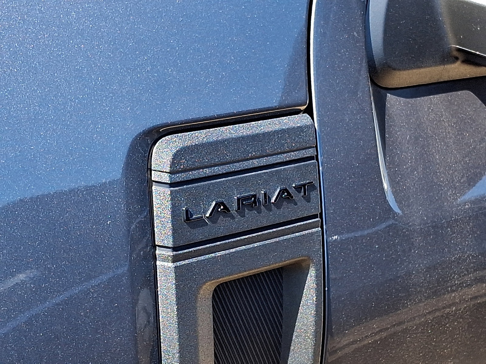 Certified 2024 Ford Maverick Lariat w/ Black Appearance Package FWD image 4