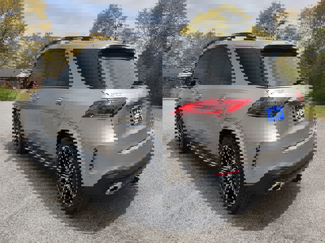 Used 2022 Mercedes-Benz GLE 350 image 2