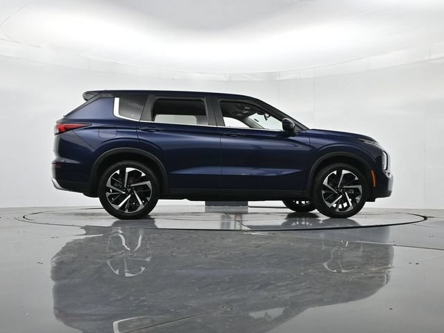 Used 2024 Mitsubishi Outlander SE FWD image 37
