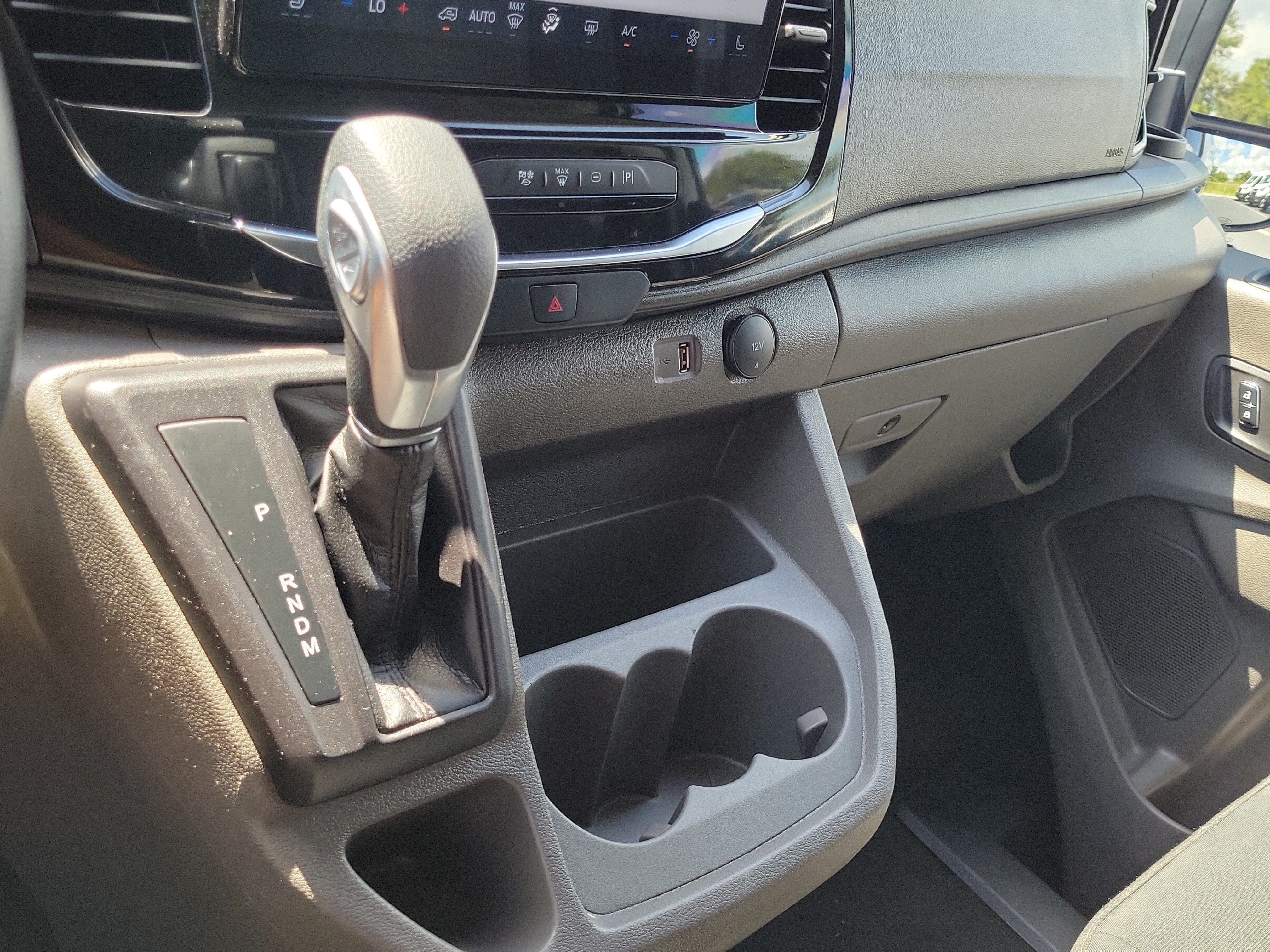 Certified 2023 Ford Transit 350 XLT RWD image 28