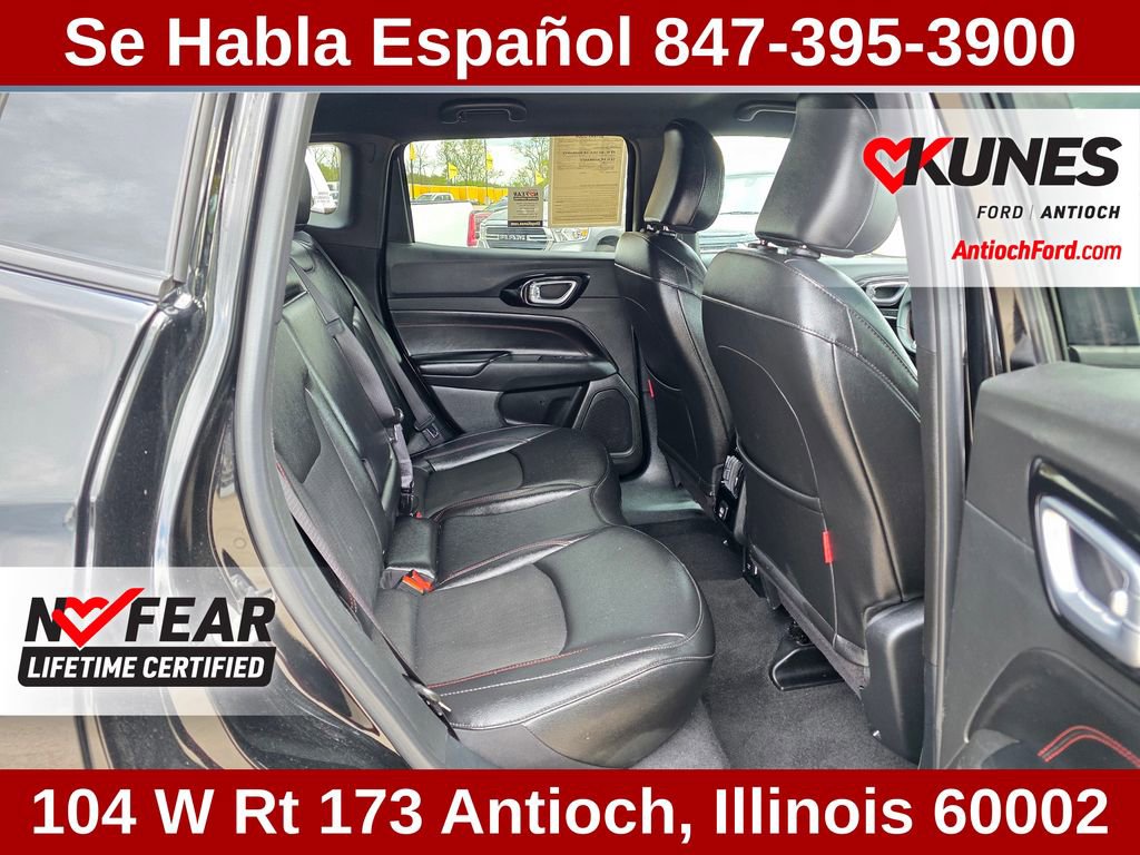 Used 2024 Jeep Compass Trailhawk AWD/4WD image 32