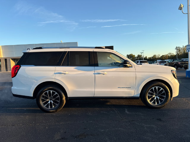 Certified 2025 Ford Expedition Platinum AWD/4WD image 8