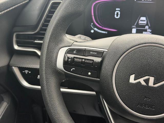 Used 2024 Kia Sportage LX image 16