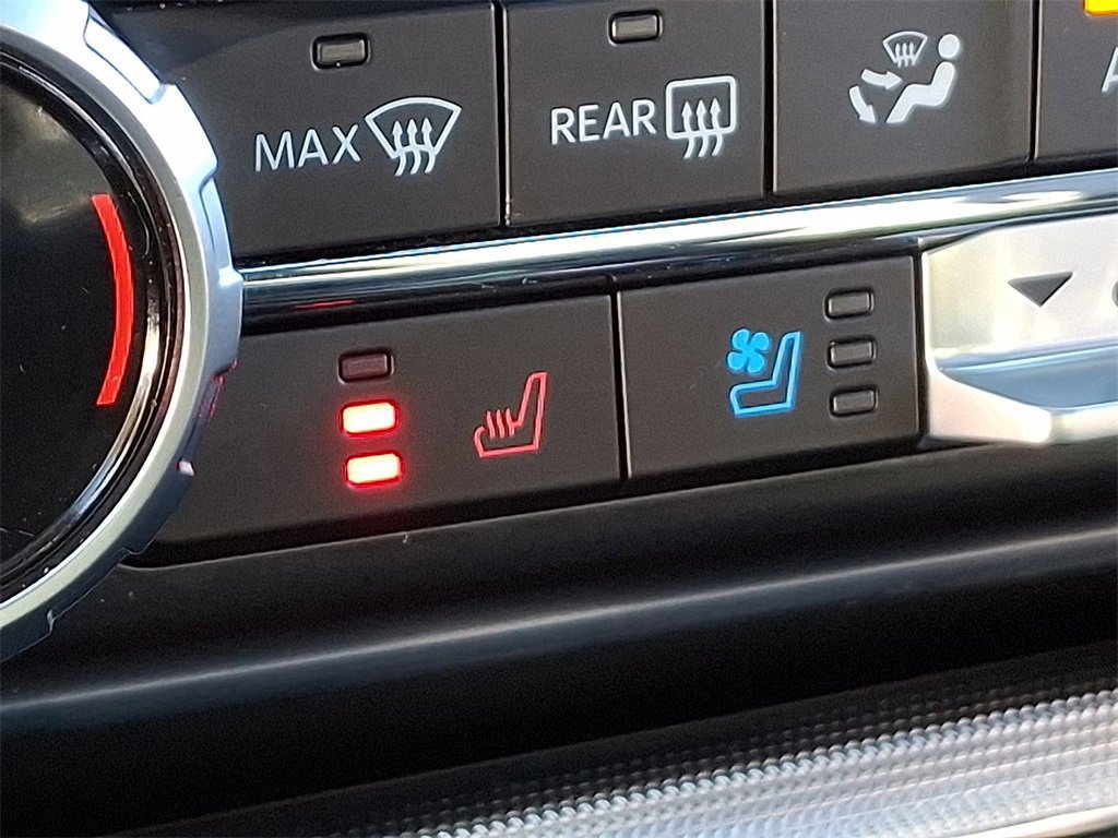 Certified 2023 Ford F150 Lariat w/ Equipment Group 502A High image 27