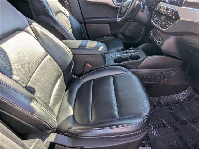 Certified 2020 Ford Escape SEL image 20