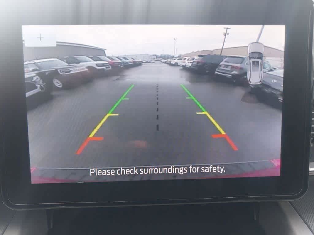 Certified 2023 Ford Explorer XLT w/ Equipment Group 202A AWD/4WD image 14