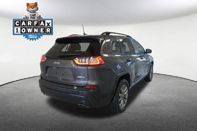 Used 2022 Jeep Cherokee Latitude Lux w/ Mopar Interior Package AWD/4WD image 14