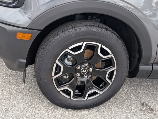 Certified 2025 Ford Bronco Sport Outer Banks w/ Outer Banks Tech Package+ image 7