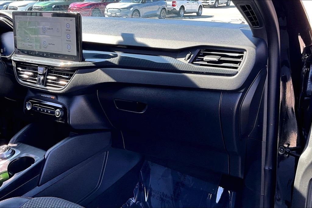 Certified 2023 Ford Escape ST-Line w/ Tech Pack #1 image 15