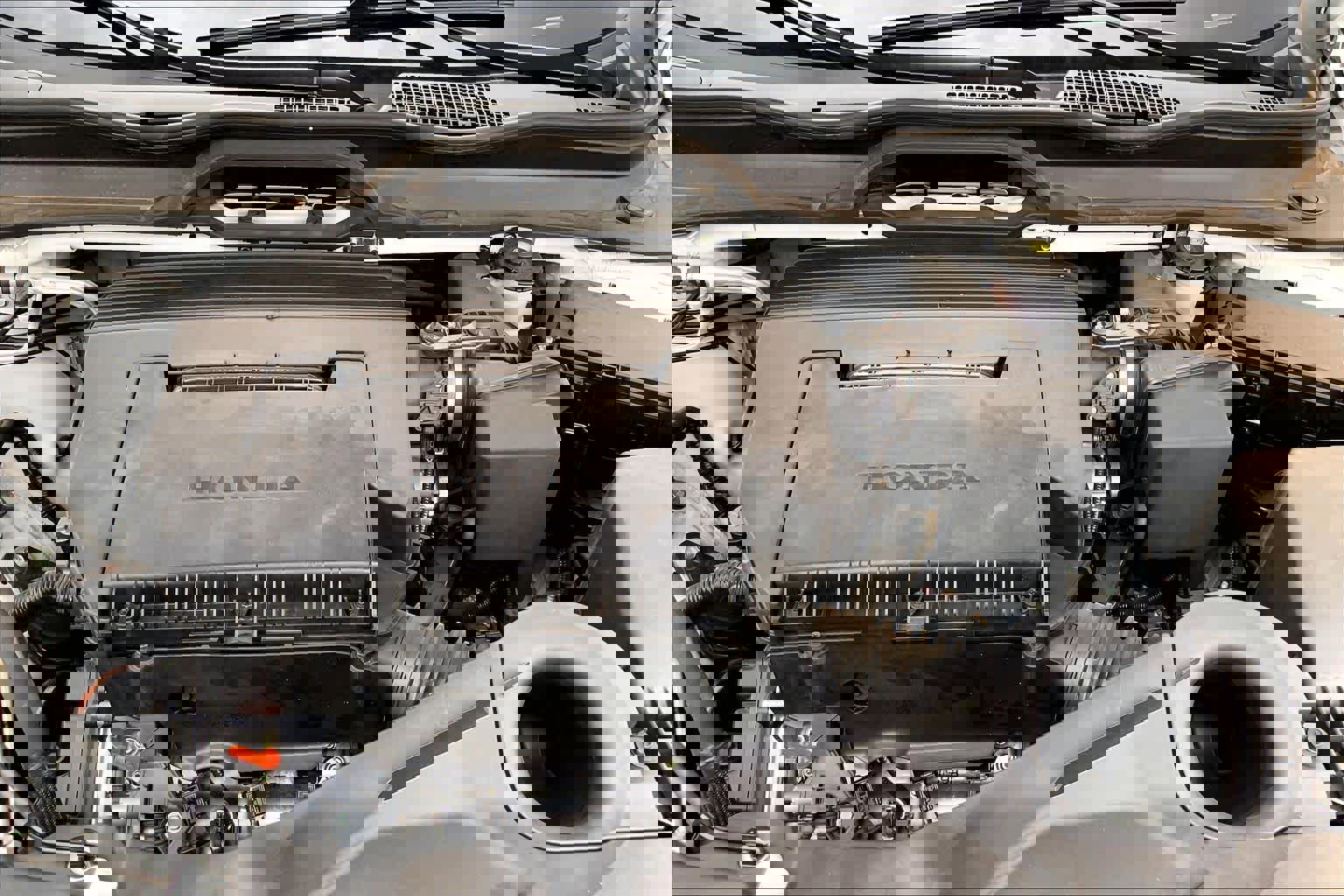 Used 2025 Honda Pilot EX-L image 32