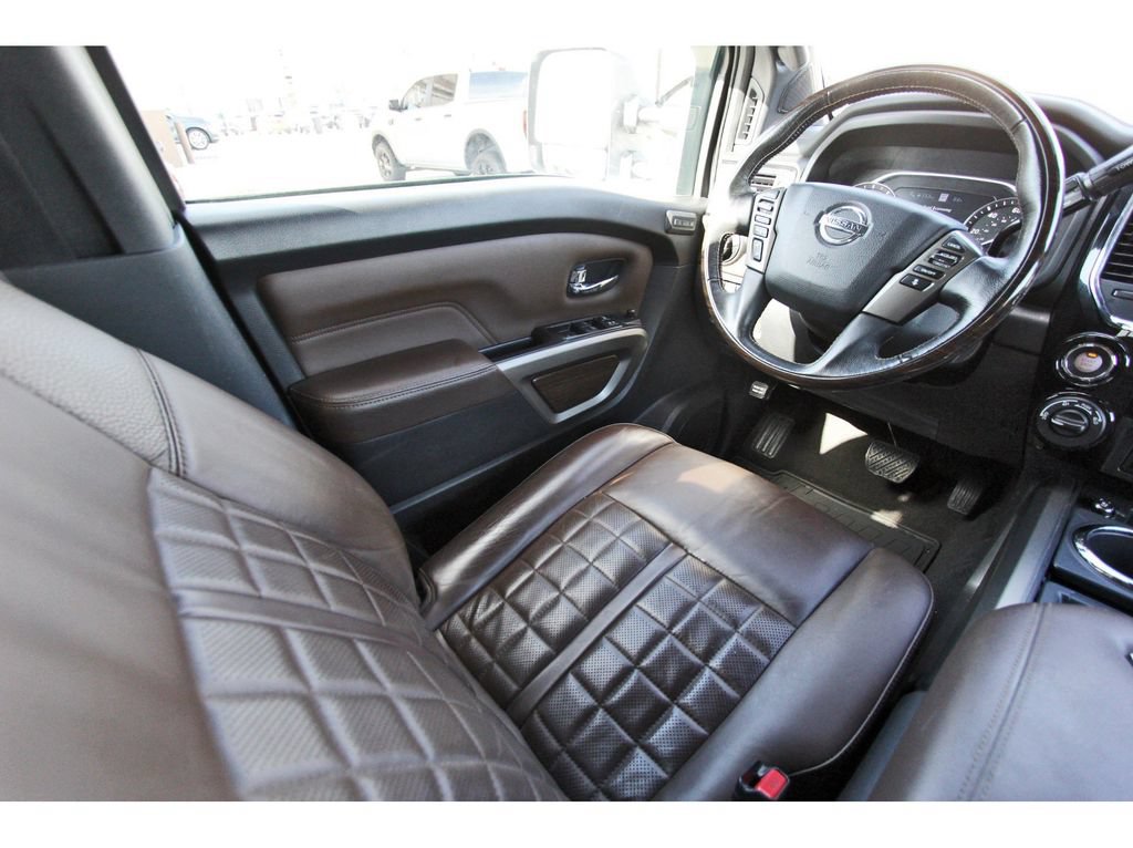 Used 2021 Nissan Titan Platinum Reserve w/ Off Road Protection Package AWD/4WD image 7