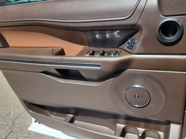 Certified 2022 Ford Expedition Max King Ranch AWD/4WD image 9