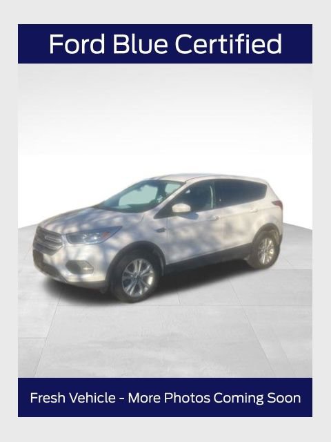 Certified 2019 Ford Escape SE AWD/4WD image 1