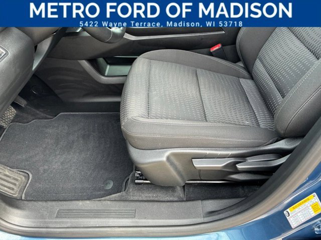 Used 2025 Chevrolet Equinox LT AWD/4WD image 11