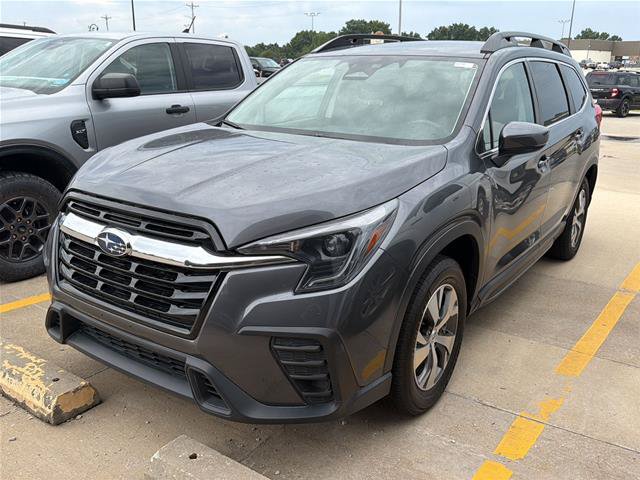 Used 2024 Subaru Ascent Premium w/ Convenience Package AWD/4WD image 2