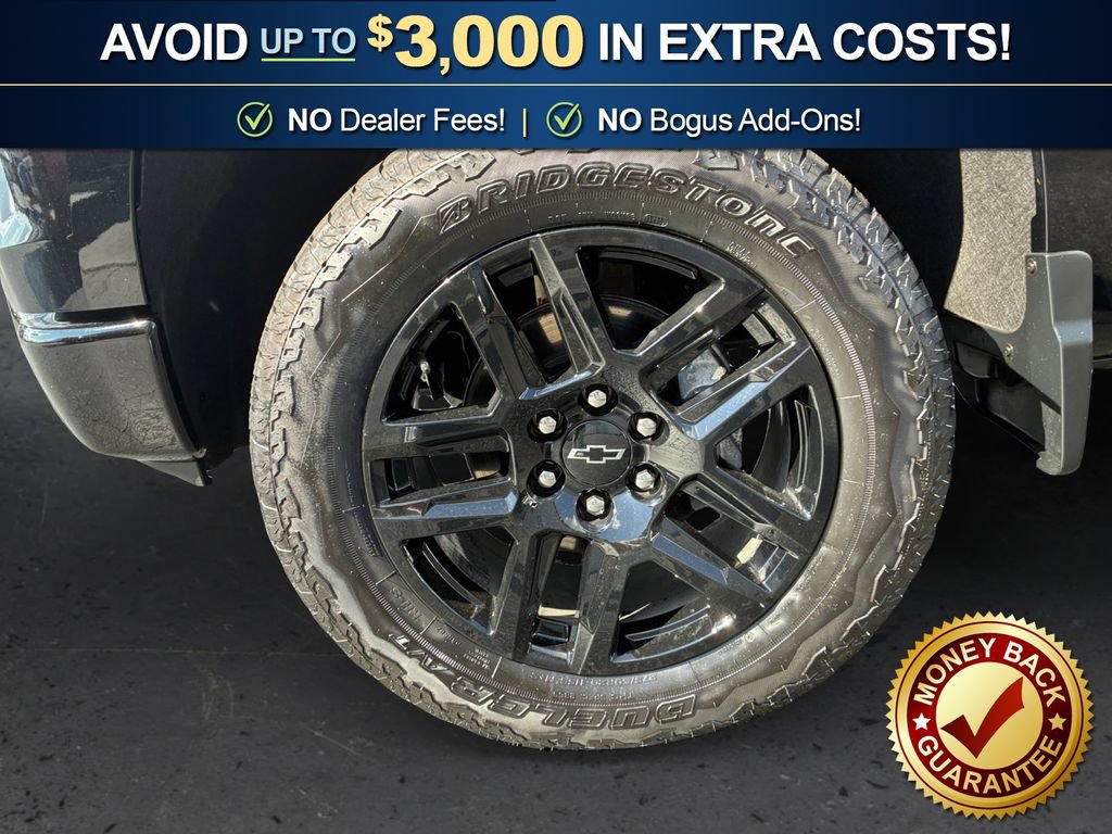 Used 2026 Chevrolet Silverado 1500 Custom Trail Boss w/ Turbomax Blackout Package AWD/4WD image 13