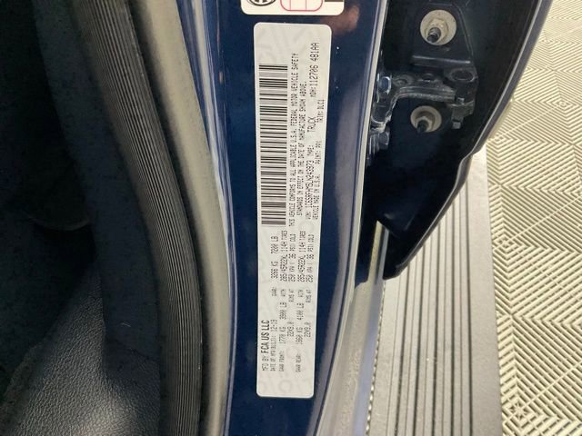 Used 2020 RAM 1500 Limited image 28