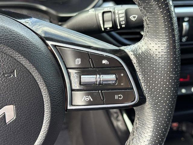 Used 2023 Kia Forte GT-Line image 11